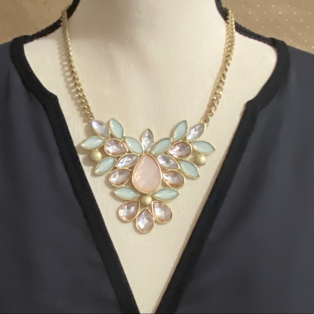 Green And Pink Adjustable Chain Necklace